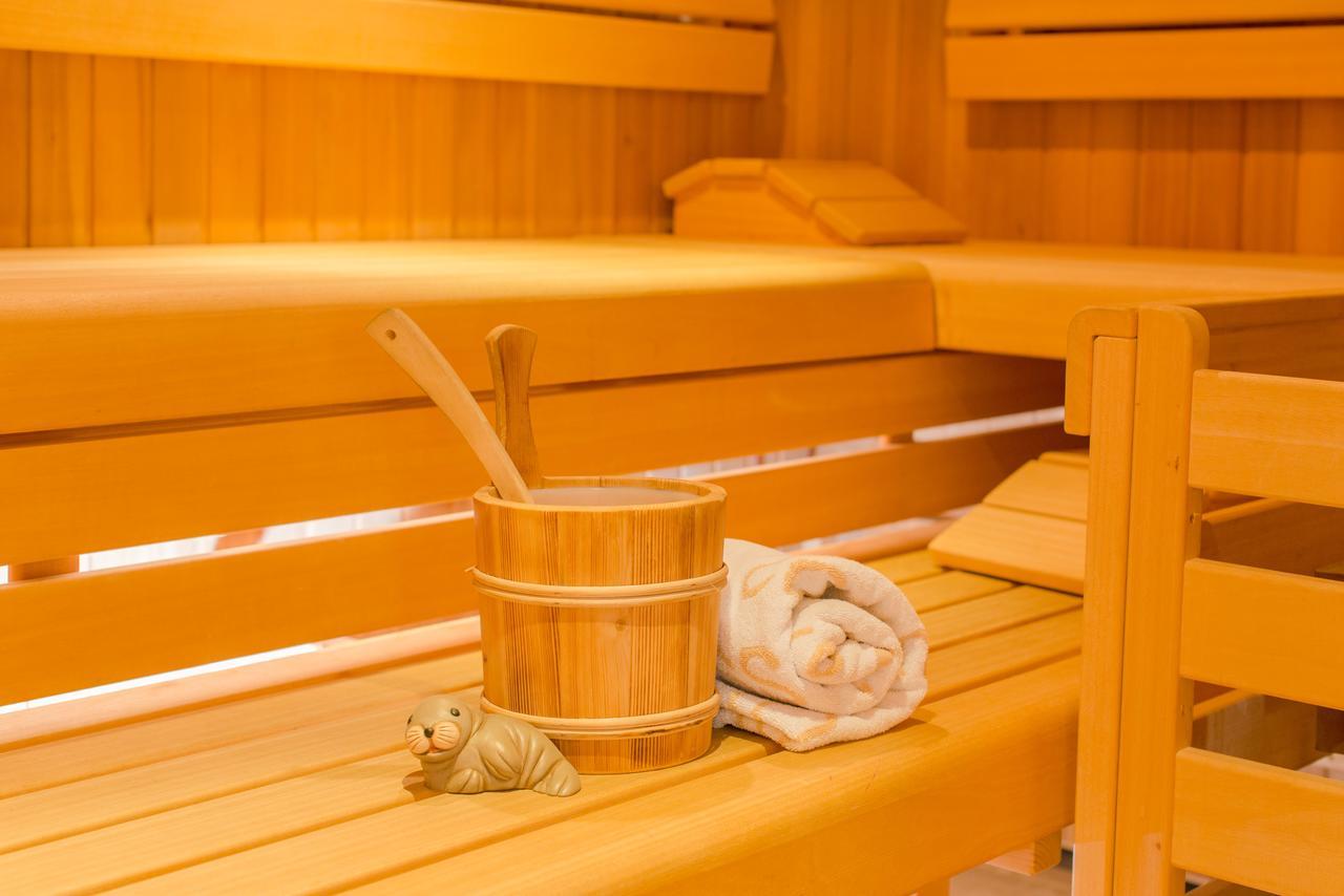 Landhotel Hubengut Bed And Breakfast ラートシュタット エクステリア 写真